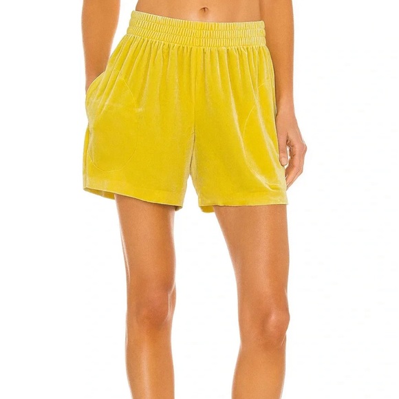 Norma Kamali Women's Boyfriend Shorts Stretch Velour Pockets Green Yellow M/L - Picture 5 of 8